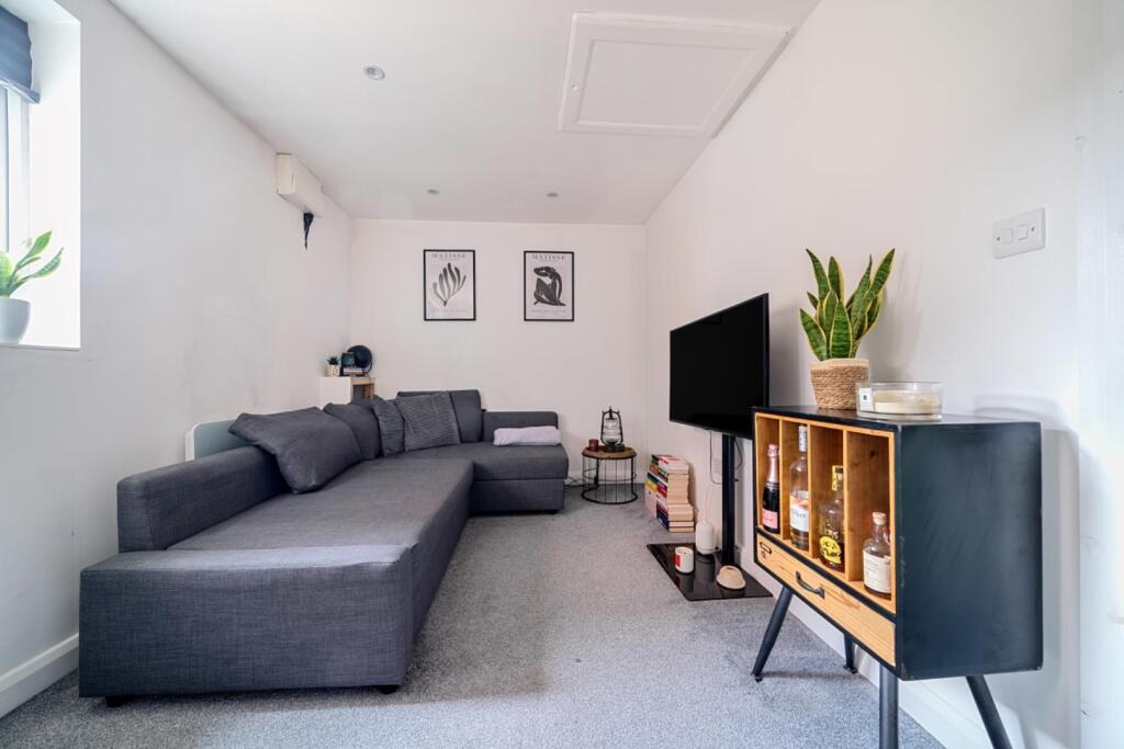 5-681b65587f4cc-1286163-ARW-5 .jpg