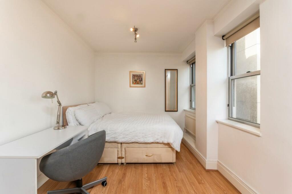 bedroom.jpg
