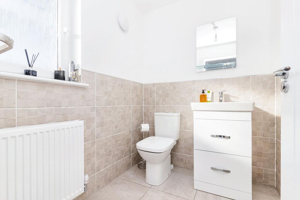 Master En-Suite
