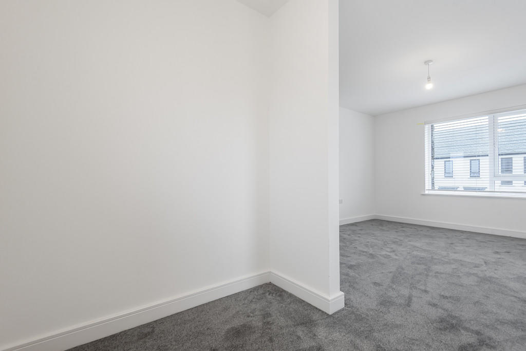 Master Bedroom wi...