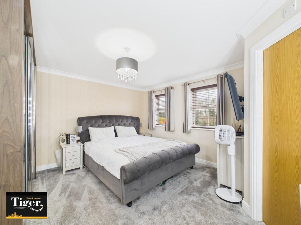 CAM02176G0-PR0507...