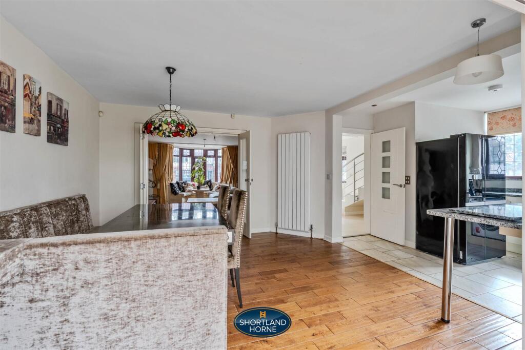 140 Leamington Road (29 of 49).jpg