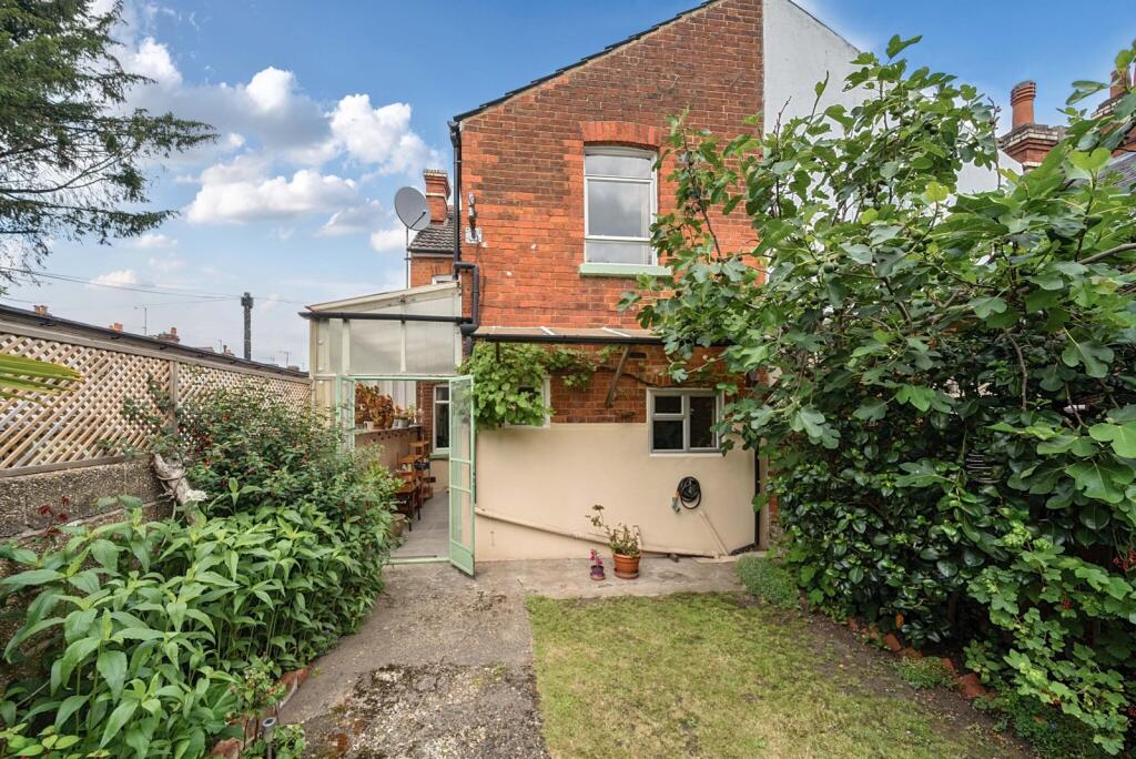 1305645-24-684977...