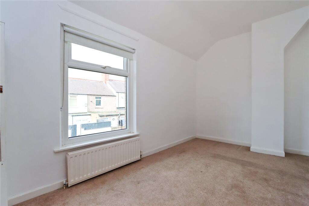 Bedroom 2 Pic1