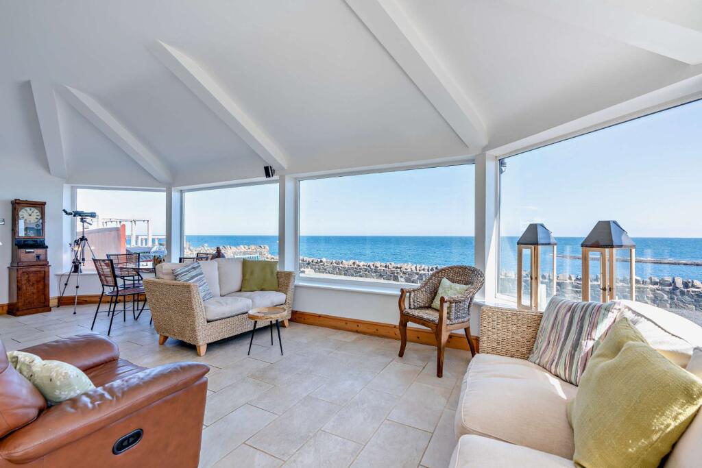 Stunning Sea Views