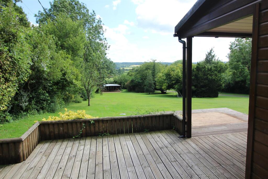 The Coneys - decking.JPG