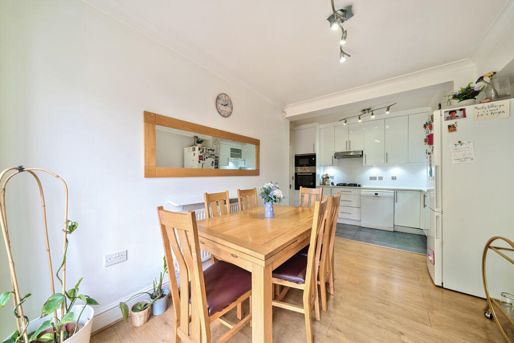 1303263-9-683efca...