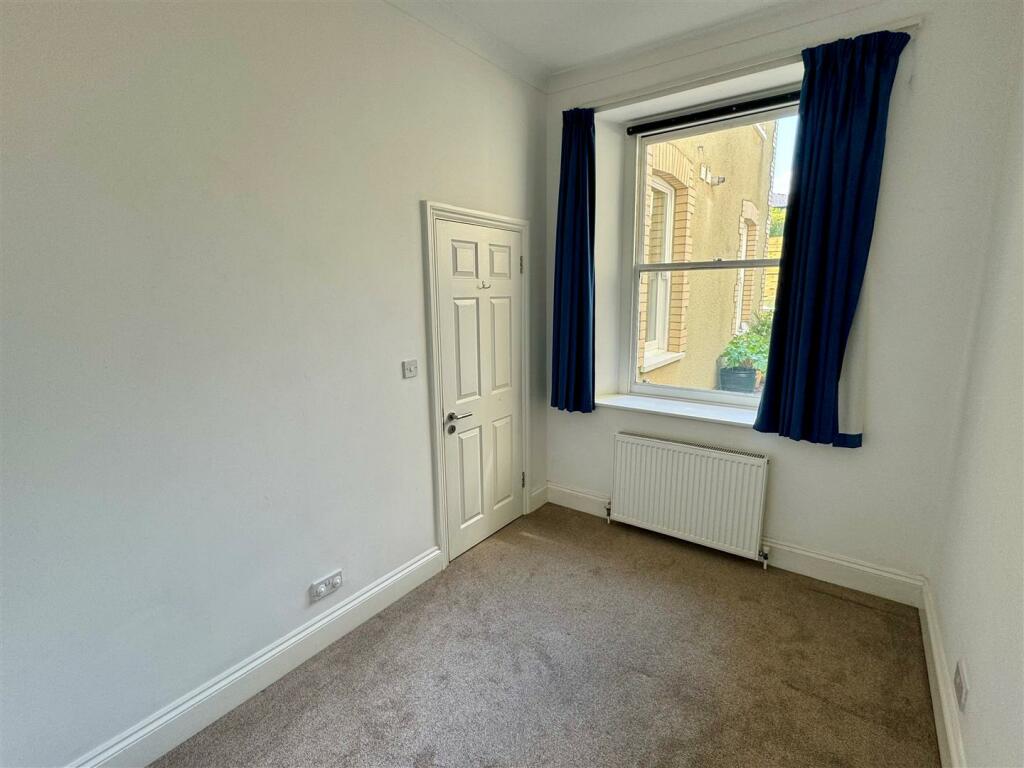1 Seashore House Bedroom 2