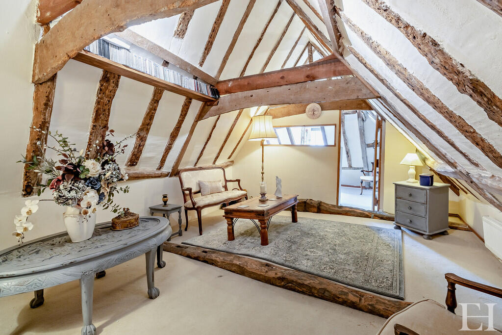 8659652-interiorW...