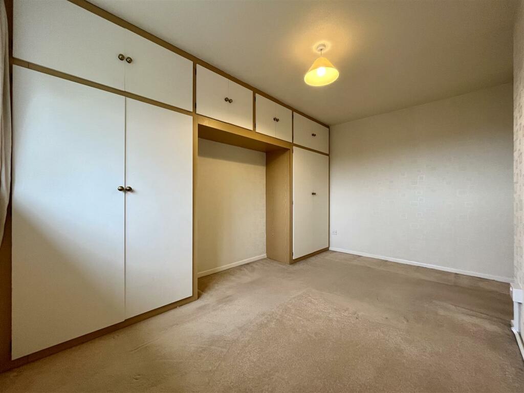Bedroom 1 Aspect 2