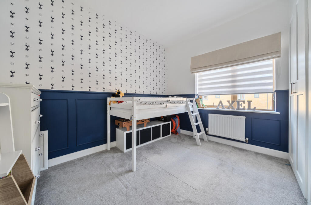 1319219-4-686f8ab...