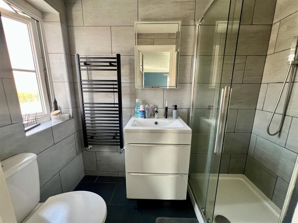 Ensuite .jpg