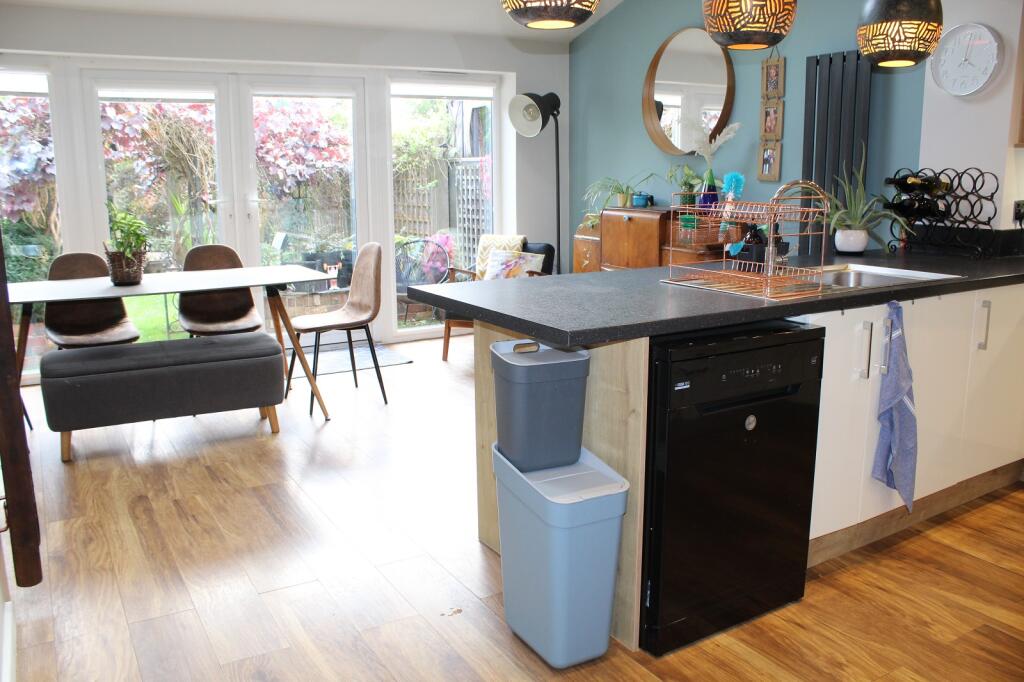 Fitted  Dining Kitchen