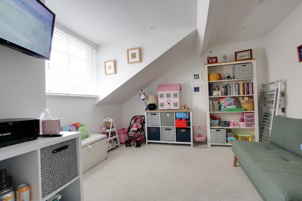 BEDROOM TWO
