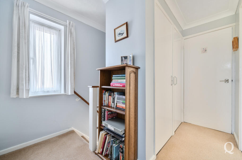 7168112a-fcf3-438...