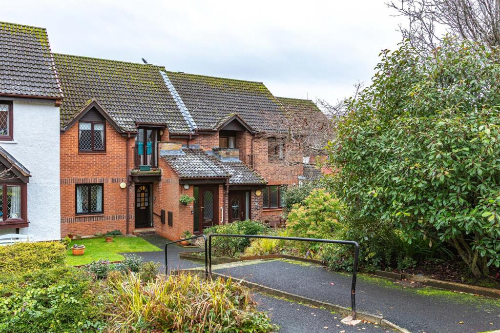 56 Kingsknowes Village Galashiels 33.JPG