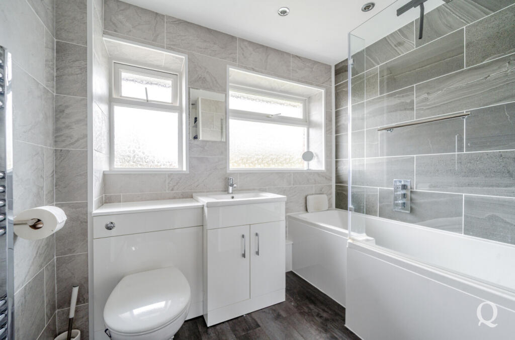 ee5729a8-4594-415...