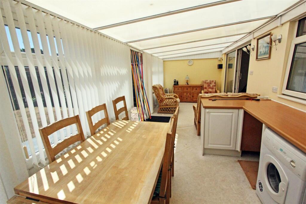 IMG_5876 conservatory.jpg