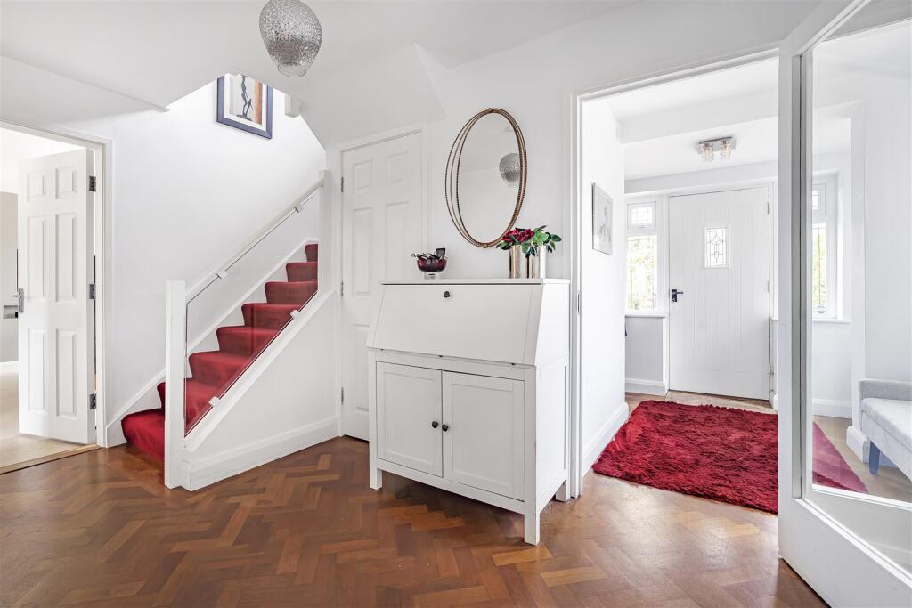 Langleys, 6 Deans Row, Gayton