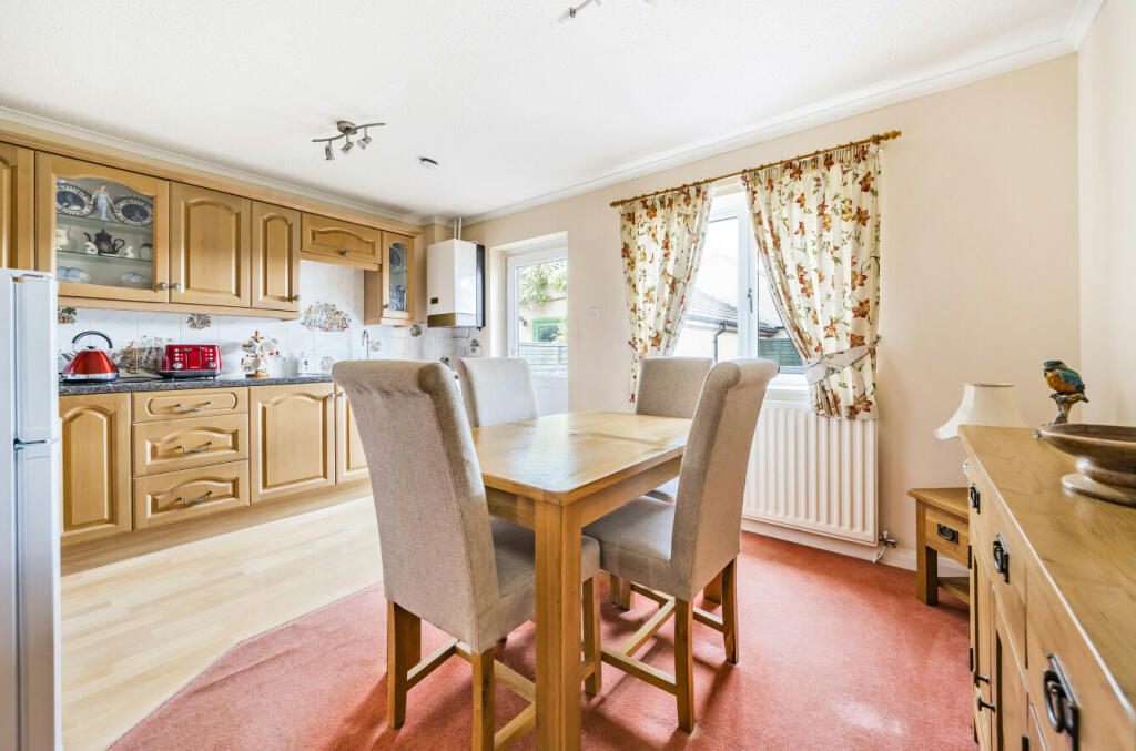 Kitchen/Dining