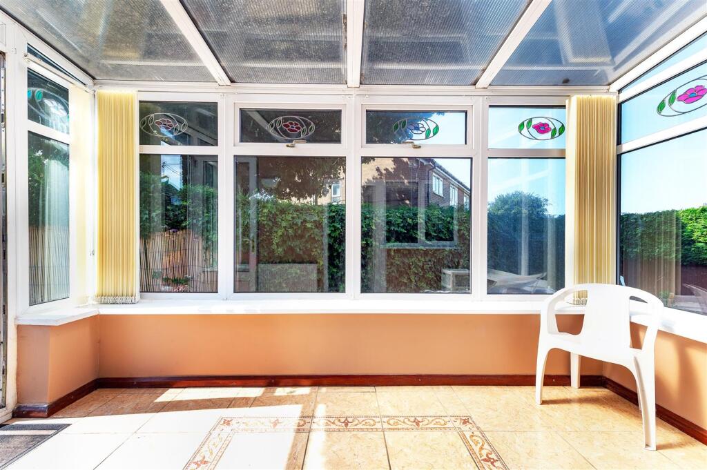 29 MCINTYRE ROAD - conservatory 1557.jpg