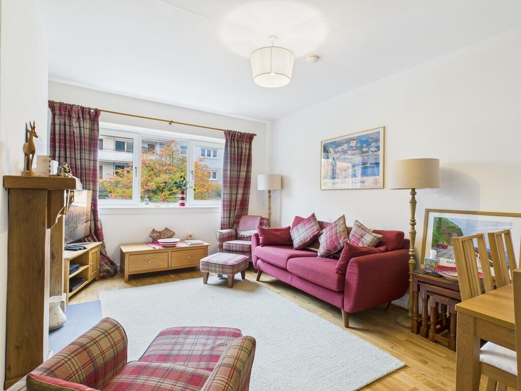 CAM05526G0-PR0054...