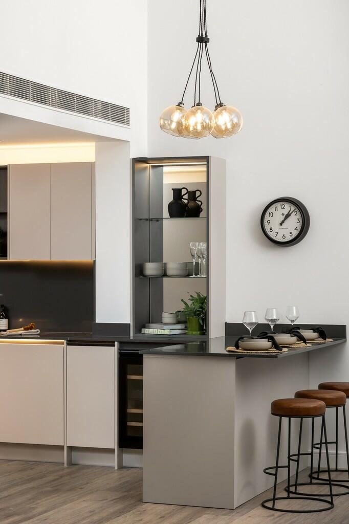 vb2377377_11_-_C_...