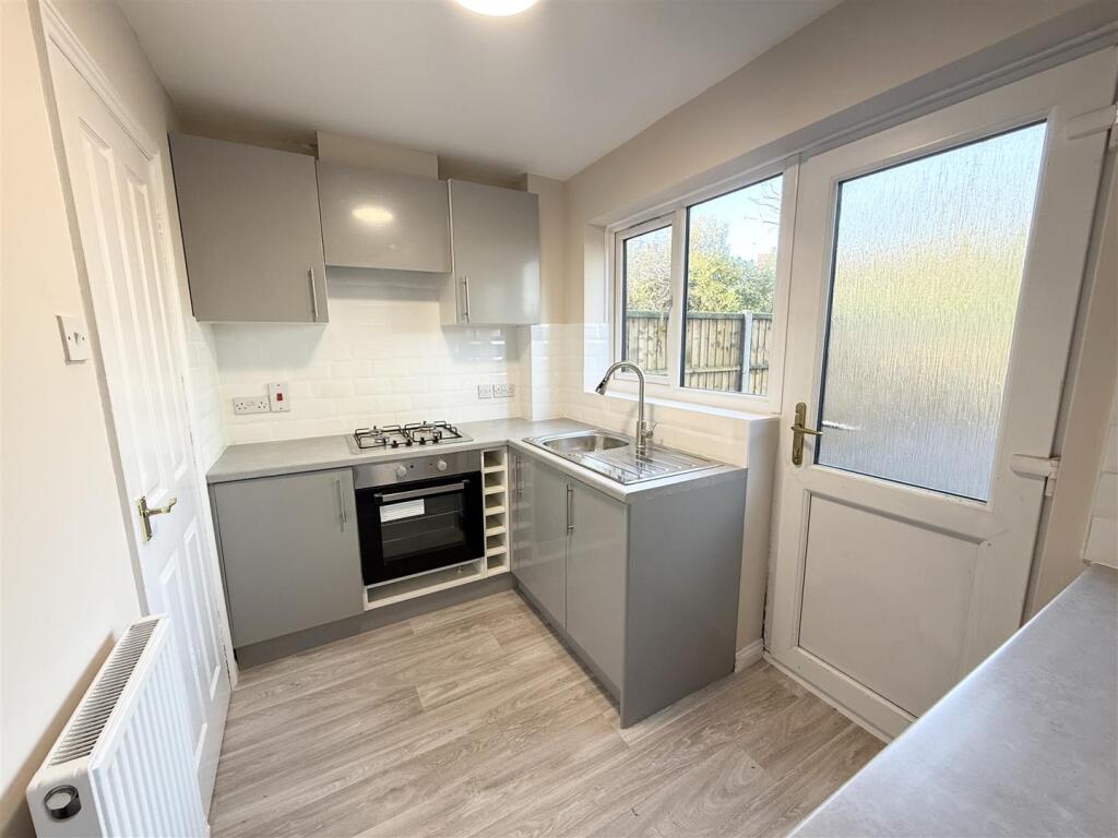 Kenilworth Drive, Weavers Green