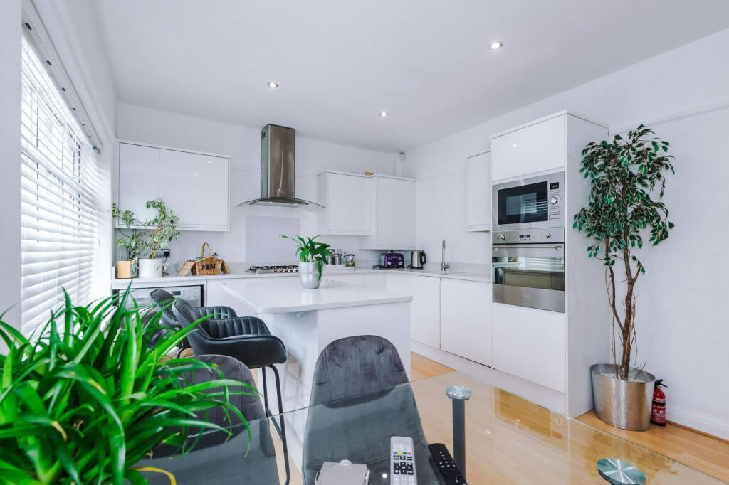 mellorroad30mellorroad308ffa3810-bd1c-4685-8667...