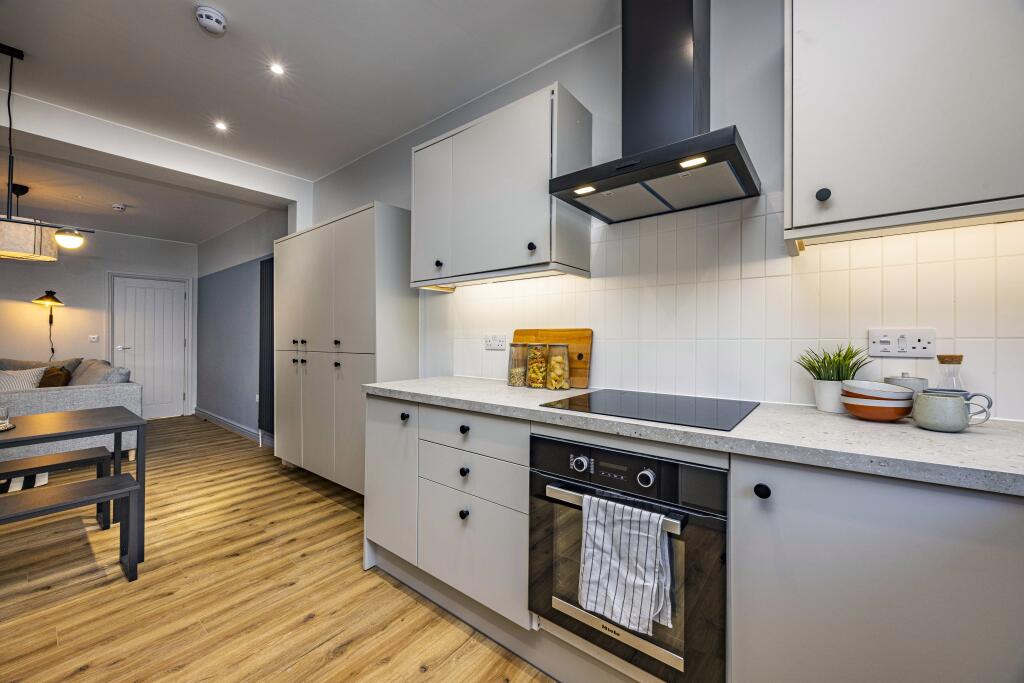 184RollestonDrive-Ki