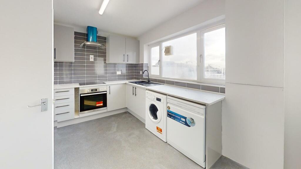 Greenways-Portland-Dorset-UK-Kitchen