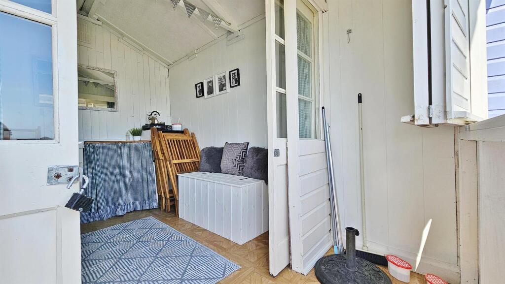 Beach Hut