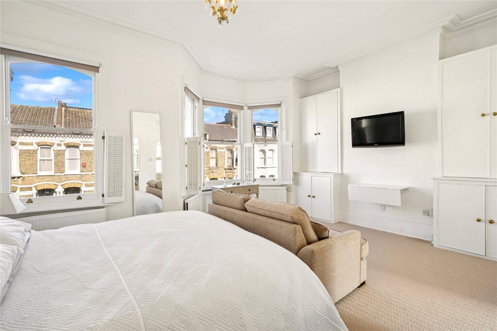 Principal Bedroom