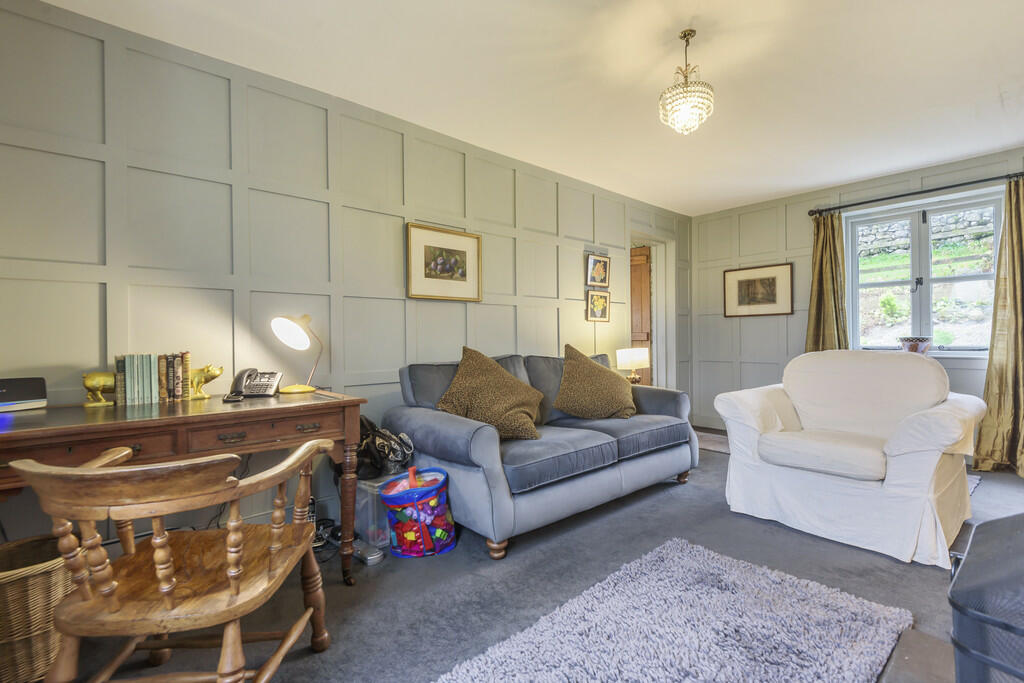 Sitting Room/Snug