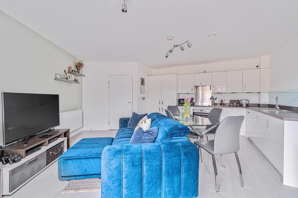 Open Plan Kitchen - Living Area