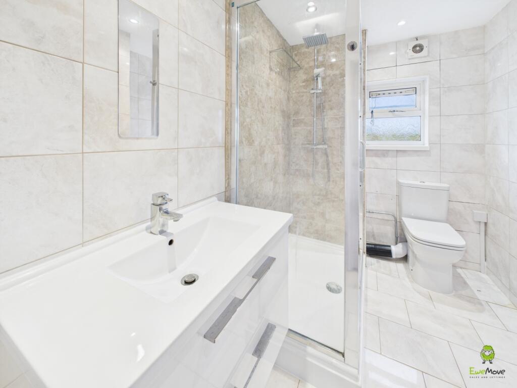 Clinton Crawford Ewemove Estate Agents Bexleyheath