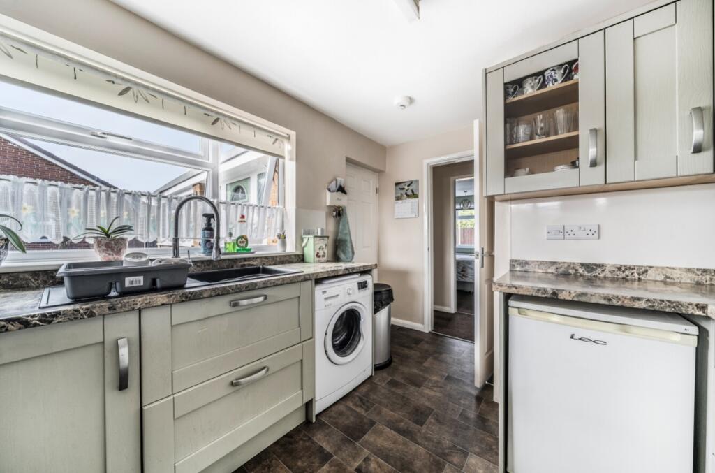 1331614-17-688a743d53ff8