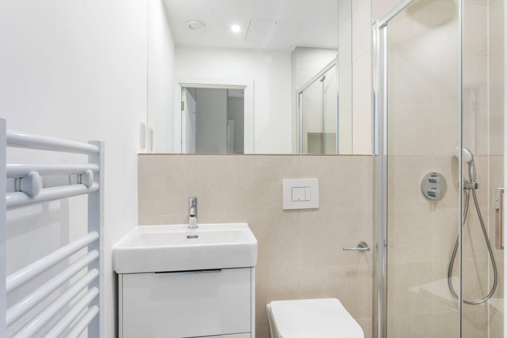 bathroom (example)
