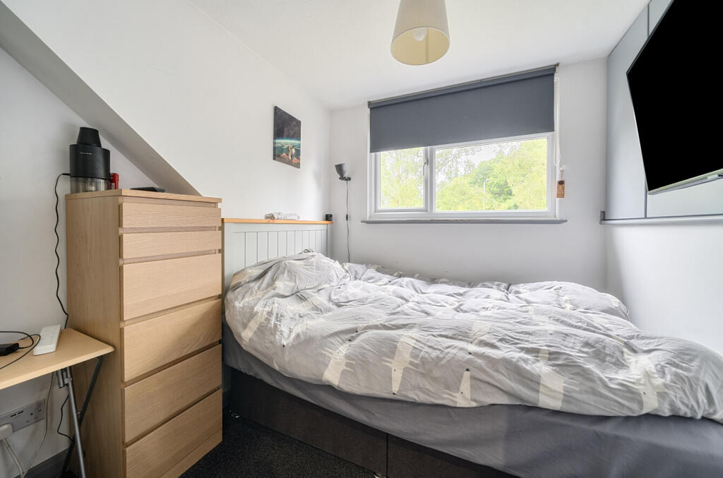 1296132-11-6841bb...