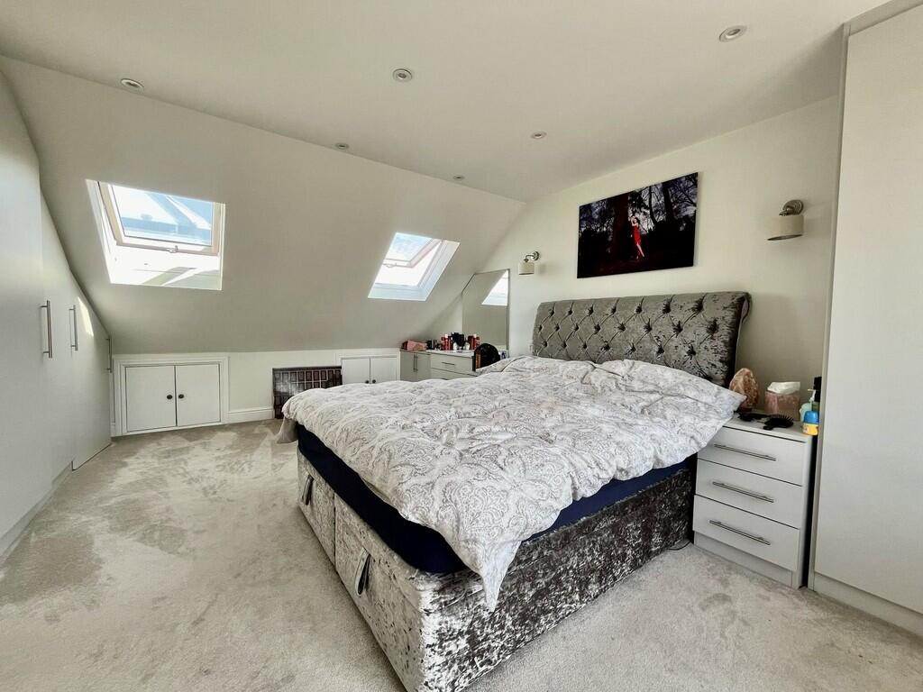 76a2c8d9-4566-48e...