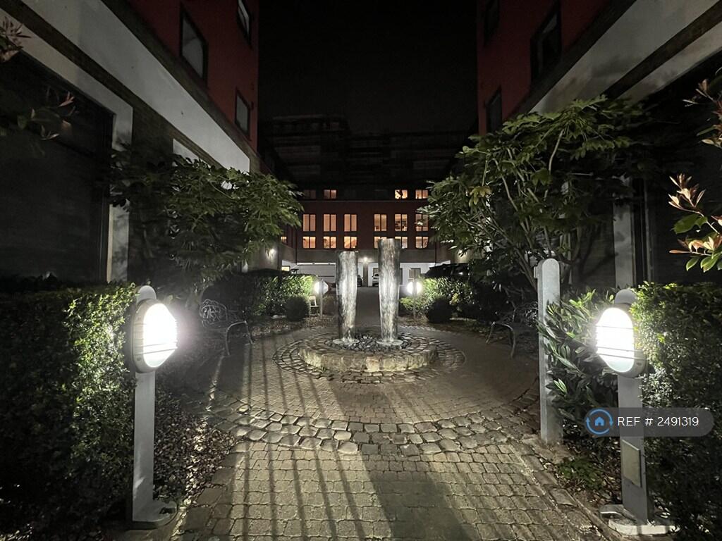 Internal Courtyard 