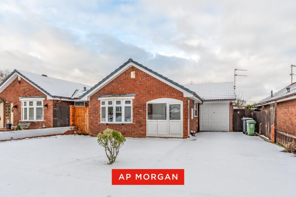 Shaws Close, Webheath, Redditch, B97