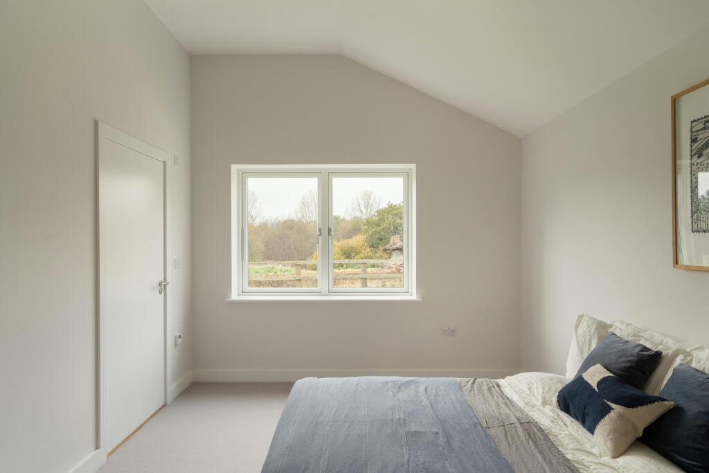 241341 - H03-THORNBOROUGH-PARK-113.jpg