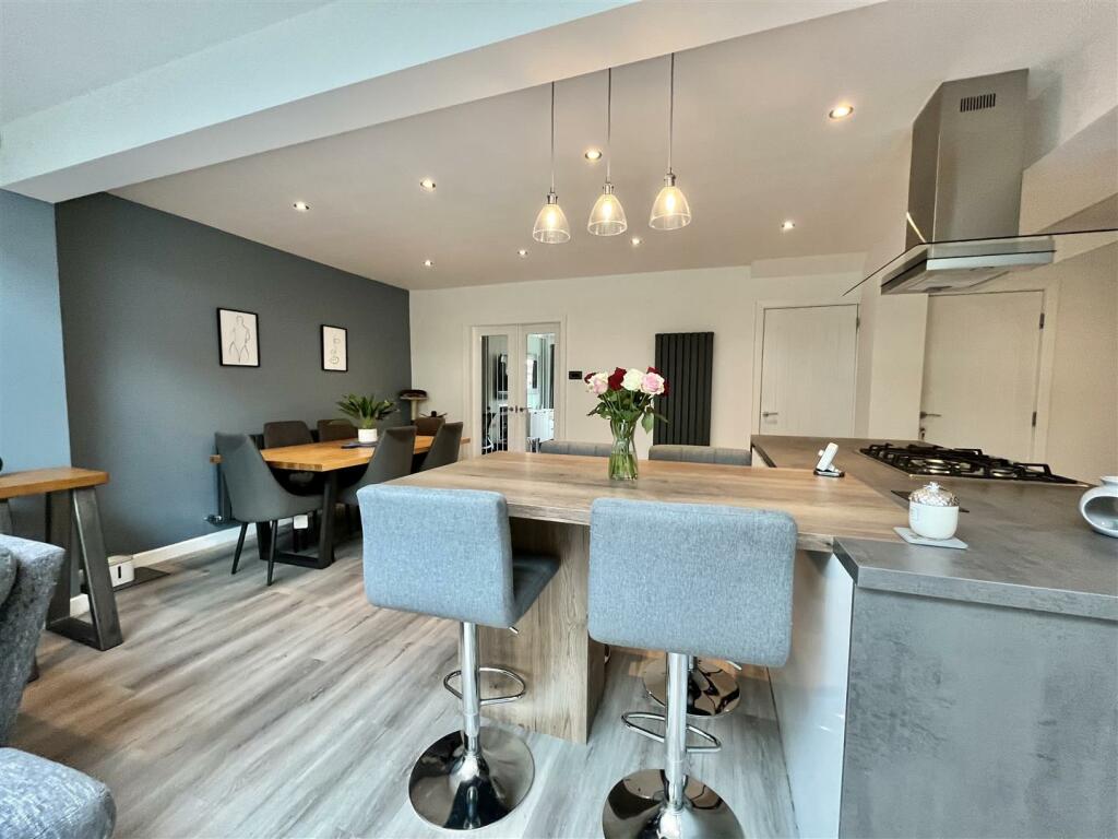 Open Plan Kitchen, Dining &amp; Sitting Room