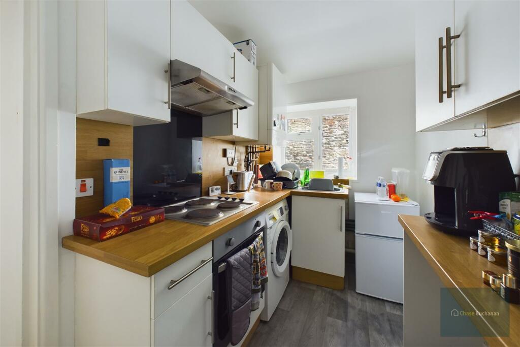 CAM02549G0-PR0220-ST