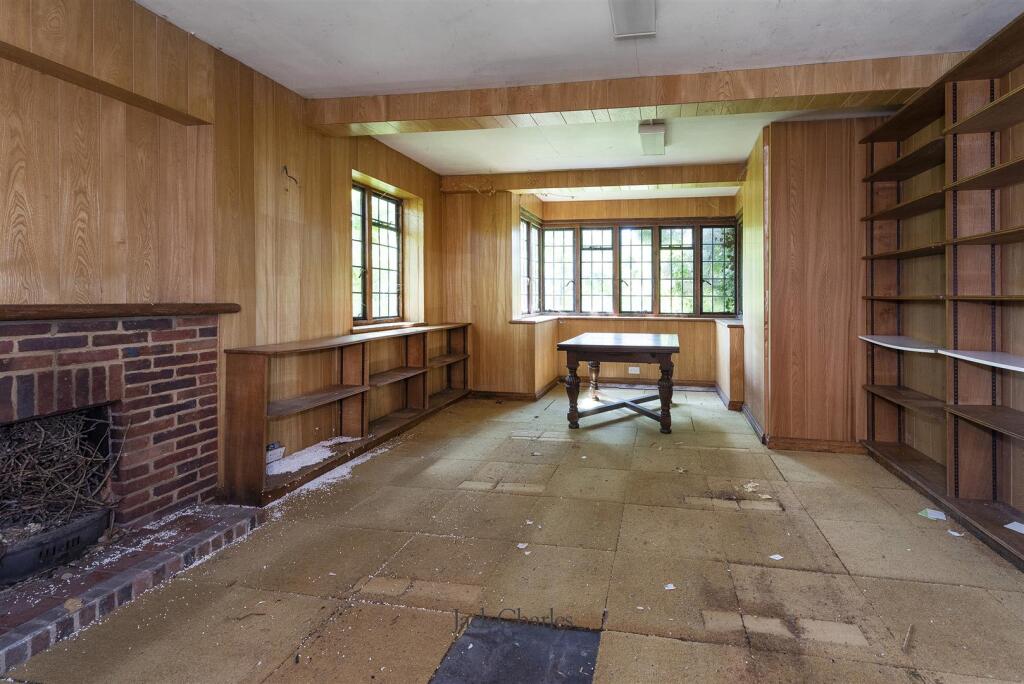 Brockhill, Barden Rd, TN3 0LJ 010.jpg