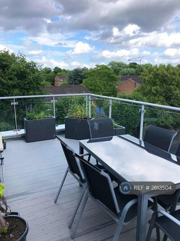 Roof Terrace 