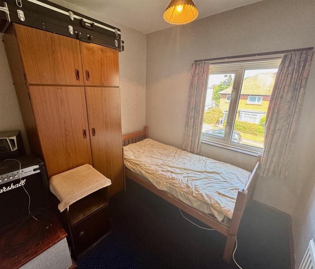 Bedroom 3.jpg