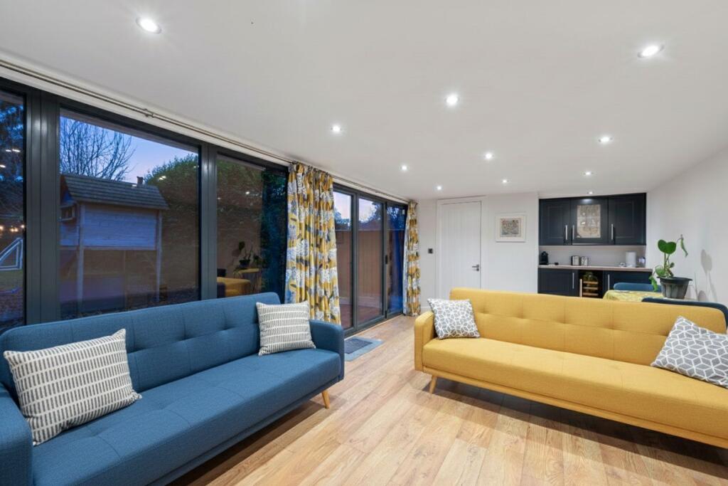 Garden Room