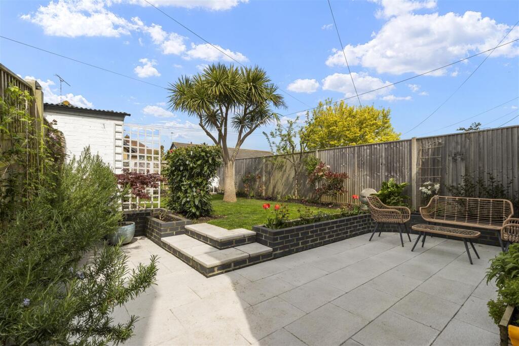 garden.jpg